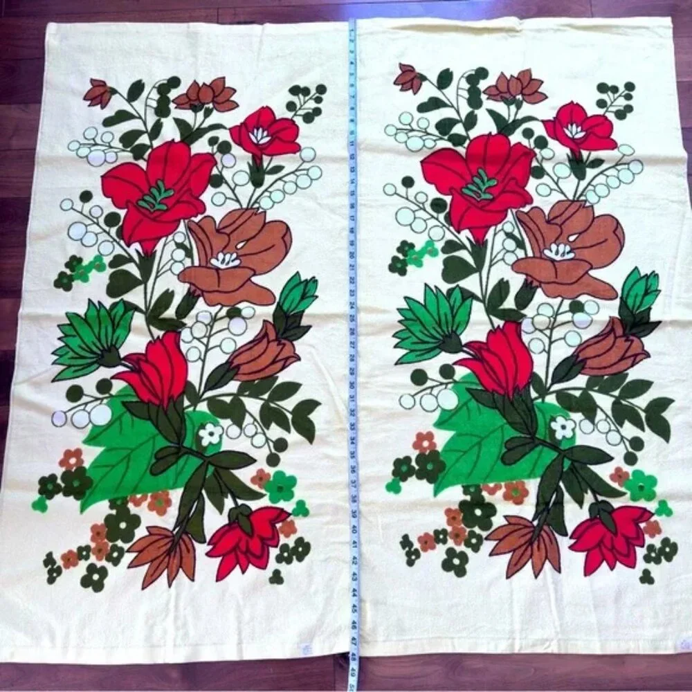 Vintage Panda 2 Bath towels Yellow Floral 100% Cotton New Old Stock 48 x 25